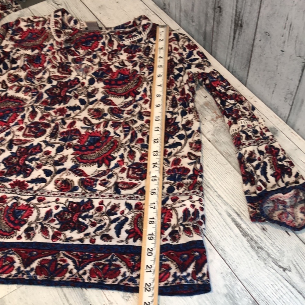 Lucky Brand V-Neck Blouse Small - Picture 8 of 11